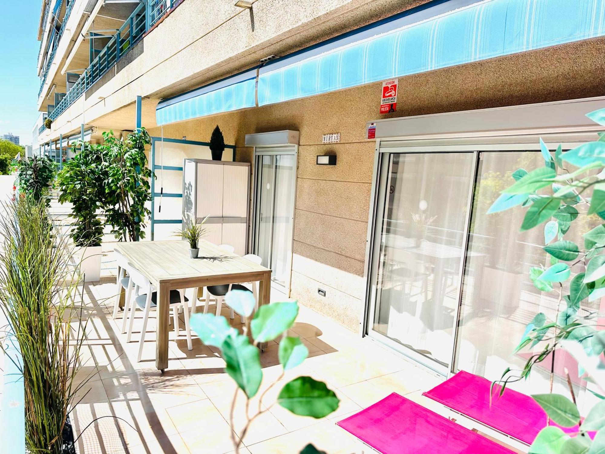 Apartamento Salvis Terraza Y Piscina Castell-Castell-Platja d'Aro Extérieur photo